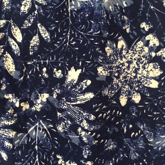 Lularoe tc leggings - Picture 2 of 2